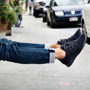 SOLD- Allbirds  Merino Wool Runners in Mens Sz 10